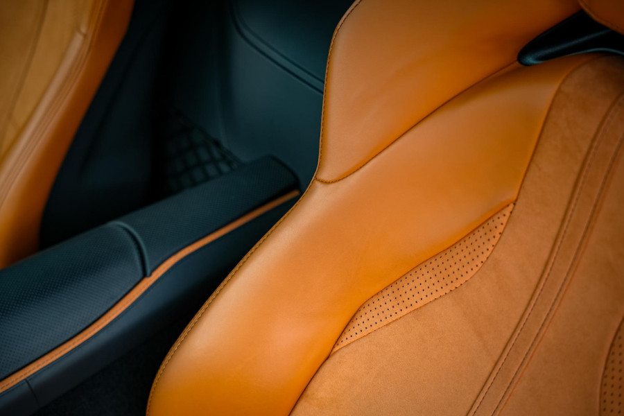 Ferrari 812 6.5 V12 Superfast HELE Keramisch Carbon Alcantara Memory V12 800PK!