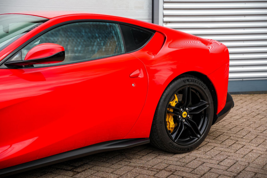 Ferrari 812 6.5 V12 Superfast HELE Keramisch Carbon Alcantara Memory V12 800PK!