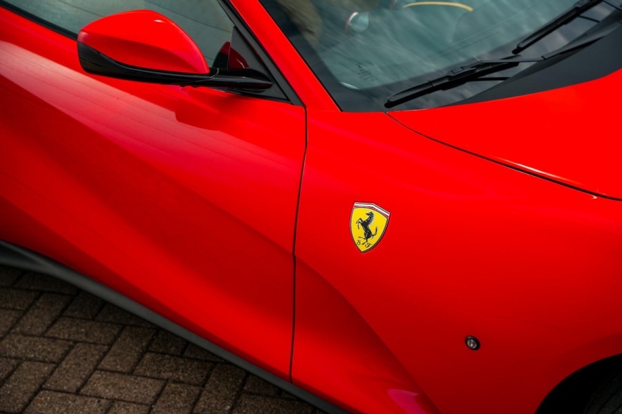 Ferrari 812 6.5 V12 Superfast HELE Keramisch Carbon Alcantara Memory V12 800PK!