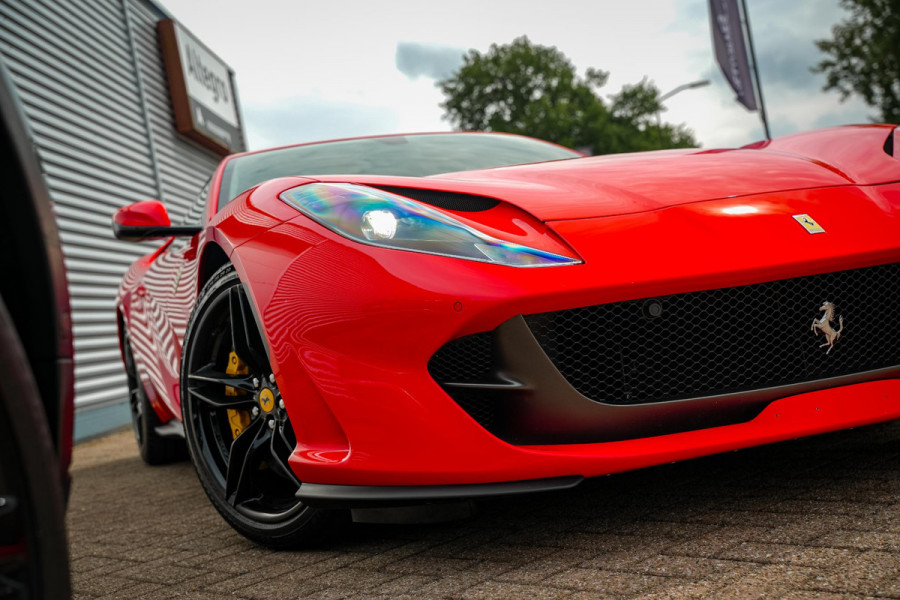 Ferrari 812 6.5 V12 Superfast HELE Keramisch Carbon Alcantara Memory V12 800PK!