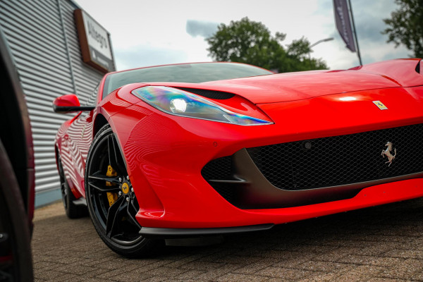Ferrari 812 6.5 V12 Superfast HELE Keramisch Carbon Alcantara Memory V12 800PK!