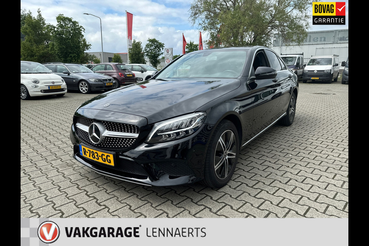 Mercedes-Benz C-Klasse 180 Business Solution Luxury Mercedes-Benz C-Klasse 180 Business Solution Luxury