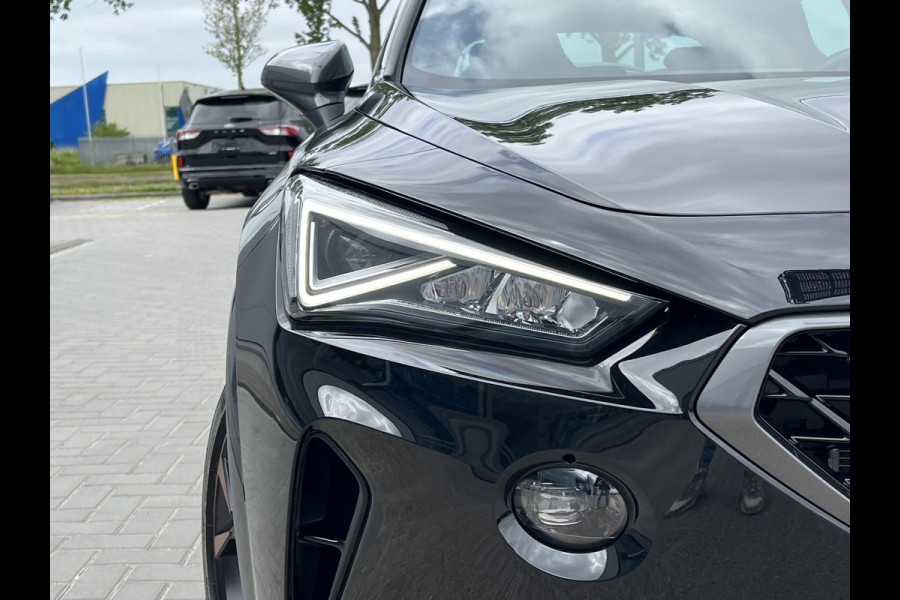 CUPRA Formentor 1.4 e-Hybrid VZ Copper Edition 244pk SCI  | Panoramadak | Adaptieve Cruise | Matrix Led | Stoelverwarming