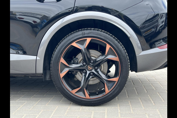 CUPRA Formentor 1.4 e-Hybrid VZ Copper Edition 244pk SCI  | Panoramadak | Adaptieve Cruise | Matrix Led | Stoelverwarming