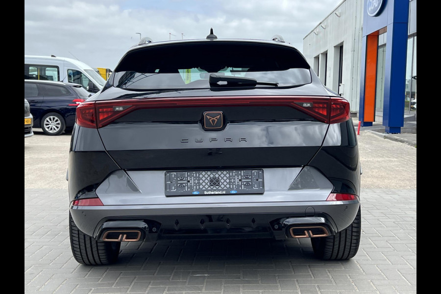 CUPRA Formentor 1.4 e-Hybrid VZ Copper Edition 244pk SCI  | Panoramadak | Adaptieve Cruise | Matrix Led | Stoelverwarming