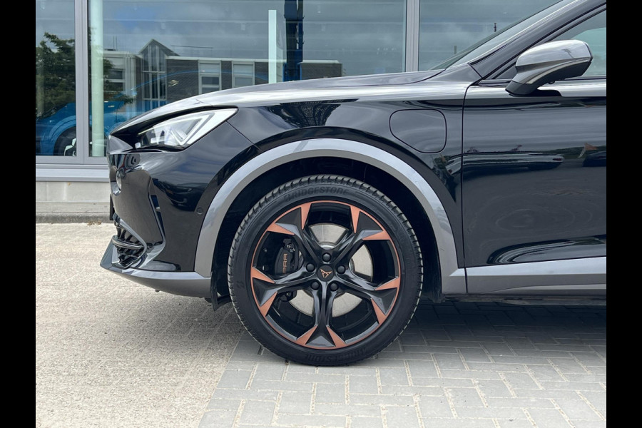 CUPRA Formentor 1.4 e-Hybrid VZ Copper Edition 244pk SCI  | Panoramadak | Adaptieve Cruise | Matrix Led | Stoelverwarming