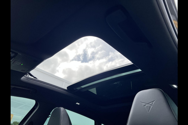 CUPRA Formentor 1.4 e-Hybrid VZ Copper Edition 244pk SCI  | Panoramadak | Adaptieve Cruise | Matrix Led | Stoelverwarming