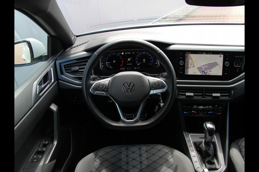 Volkswagen Polo 1.0 TSI 110pk DSG R-Line | Acc | Lane | Camera