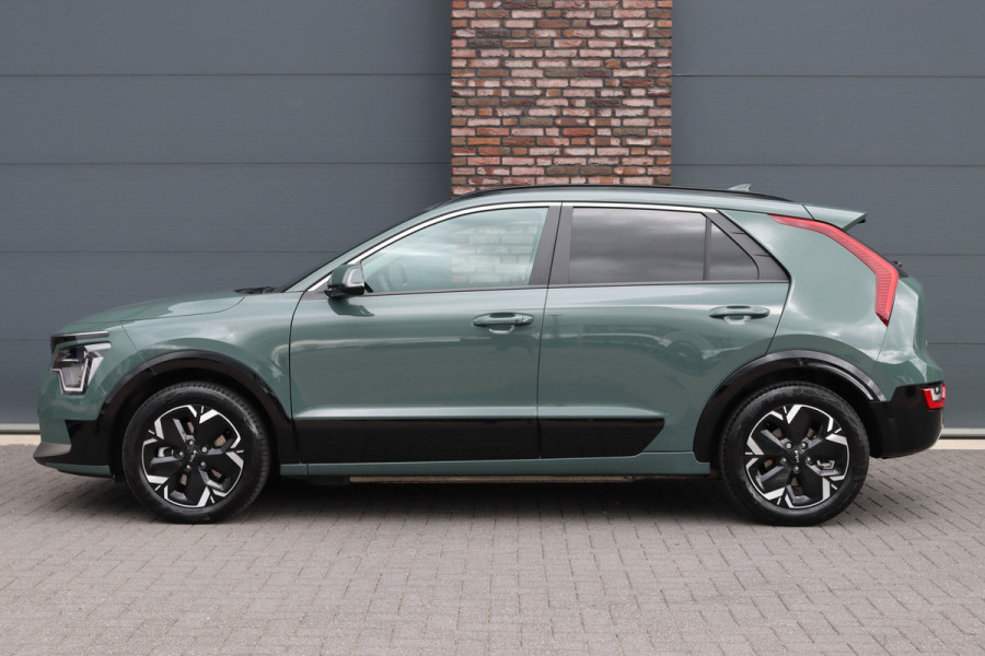Kia Niro EV ExecutiveLine 64.8 kWh | Panoramadak | HUD | Adaptive Cruise Control | Stoelkoeling | Memory | Harman/Kardon | Camera | Stoel-, Stuur- en Achterbankverwarming |