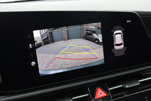 Kia Niro EV ExecutiveLine 64.8 kWh | Panoramadak | HUD | Adaptive Cruise Control | Stoelkoeling | Memory | Harman/Kardon | Camera | Stoel-, Stuur- en Achterbankverwarming |