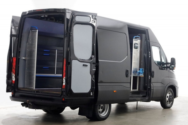 Iveco Daily 40C18 3.0 180pk L2H2 HiMatic Automaat LED/Inrichting/Trekhaak 3500kg 03-2021