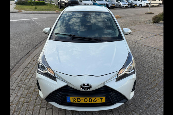 Toyota Yaris 1.5 VVT-i AUTOMAAT ASPIRATION DYNAMIC SPORT 17 INCH NAP CLIMA
