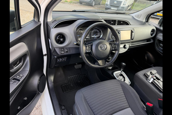 Toyota Yaris 1.5 VVT-i AUTOMAAT ASPIRATION DYNAMIC SPORT 17 INCH NAP CLIMA