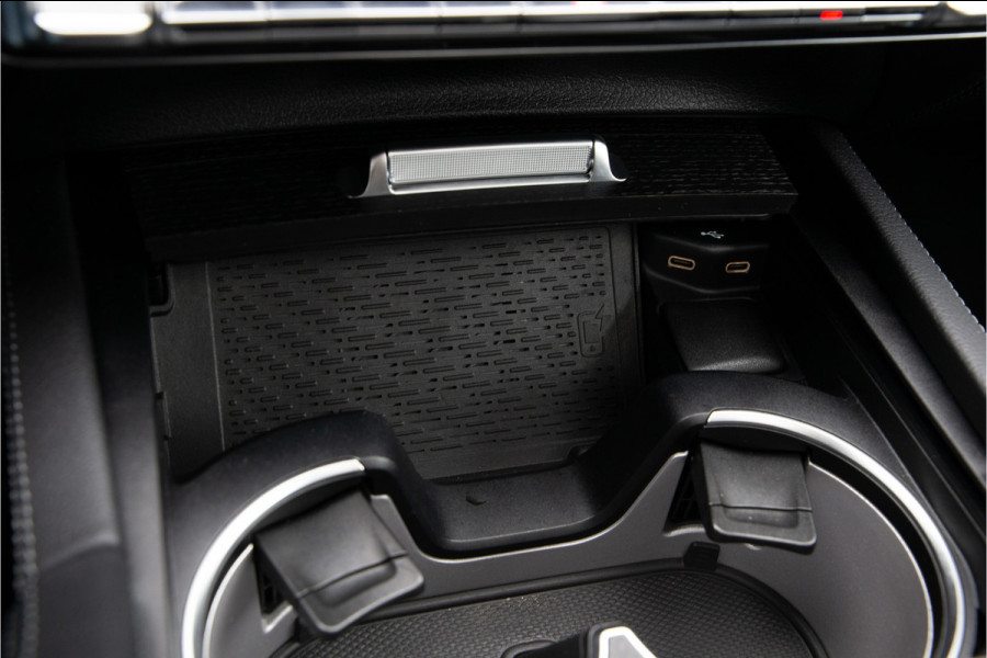 Mercedes-Benz GLE Coupé 400 e 4MATIC AMG Line Premium, Pano, Airmatic, Head-up, Nightpakket, 22" 2024