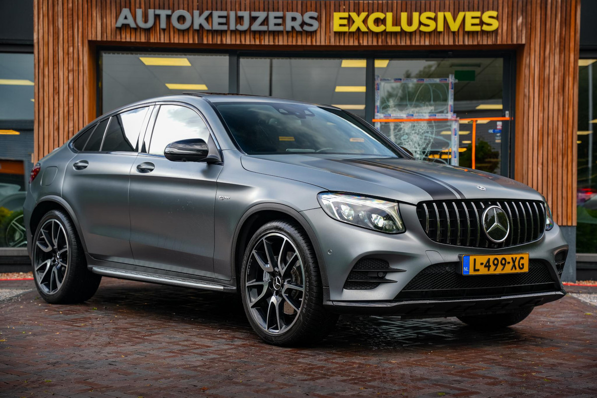 Mercedes-Benz GLC Coupé AMG 43 4MATIC Schuifdak Burmester HUD Keyless Carbon Trekhaak 21''LM Mercedes-Benz GLC Coupé AMG 43 4MATIC Schuifdak Burmester HUD Keyless Carbon Trekhaak 21''LM