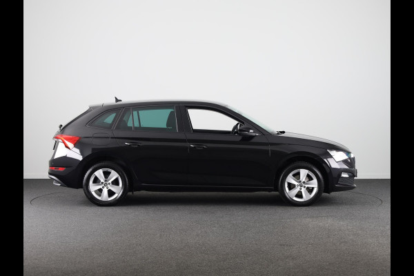 Škoda SCALA 1.0 TSI Ambition 110 pk | Verlengde garantie | Navigatie via App | Parkeersensoren achter | LED koplampen | Apple Carplay/Android Auto |
