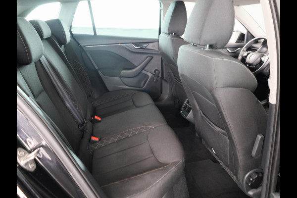 Škoda SCALA 1.0 TSI Ambition 110 pk | Verlengde garantie | Navigatie via App | Parkeersensoren achter | LED koplampen | Apple Carplay/Android Auto |