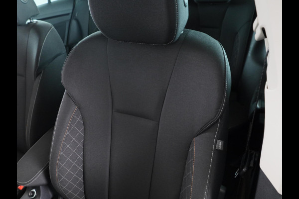 Škoda SCALA 1.0 TSI Ambition 110 pk | Verlengde garantie | Navigatie via App | Parkeersensoren achter | LED koplampen | Apple Carplay/Android Auto |