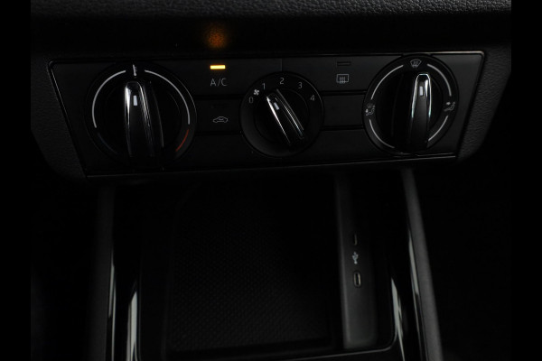Škoda SCALA 1.0 TSI Ambition 110 pk | Verlengde garantie | Navigatie via App | Parkeersensoren achter | LED koplampen | Apple Carplay/Android Auto |