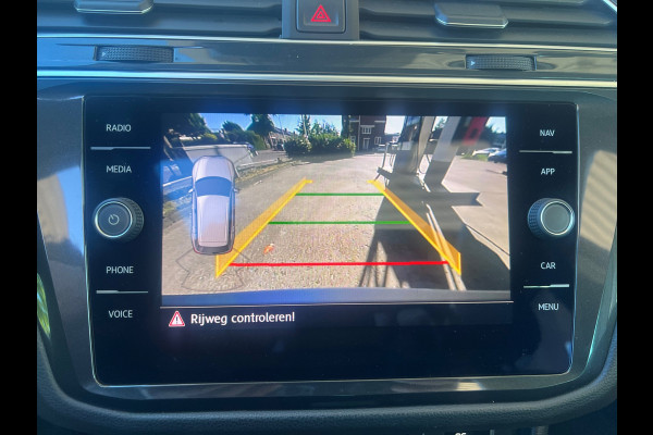 Volkswagen Tiguan 1.4 TSI ACT Highline DSG AUTOMAAT-PANO-CAMERA