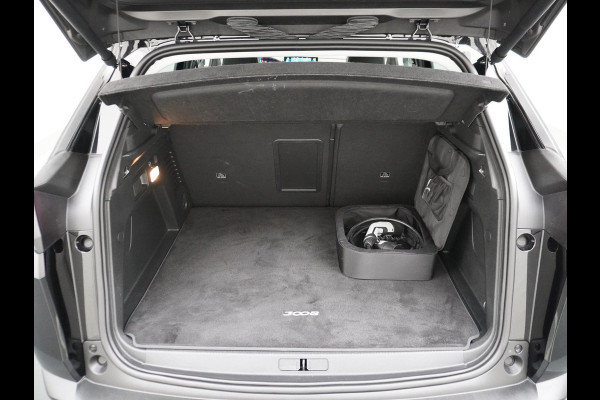 Peugeot 3008 1.6 HYbrid 225 Allure CAMERA | NAVI | RIJKLAAR INCL. 12 MND. BOVAGGARANTIE