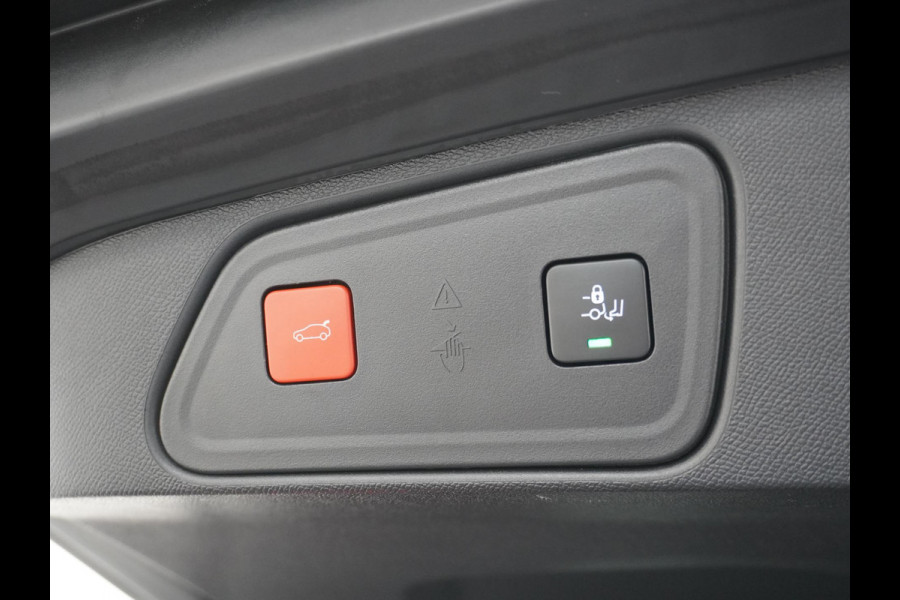 Peugeot 3008 1.6 HYbrid 225 Allure CAMERA | NAVI | RIJKLAAR INCL. 12 MND. BOVAGGARANTIE