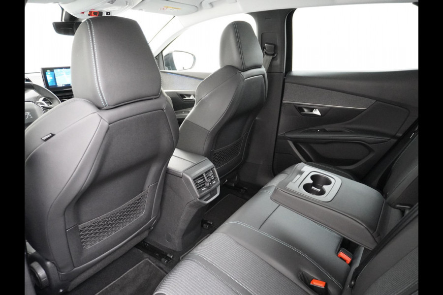Peugeot 3008 1.6 HYbrid 225 Allure CAMERA | NAVI | RIJKLAAR INCL. 12 MND. BOVAGGARANTIE