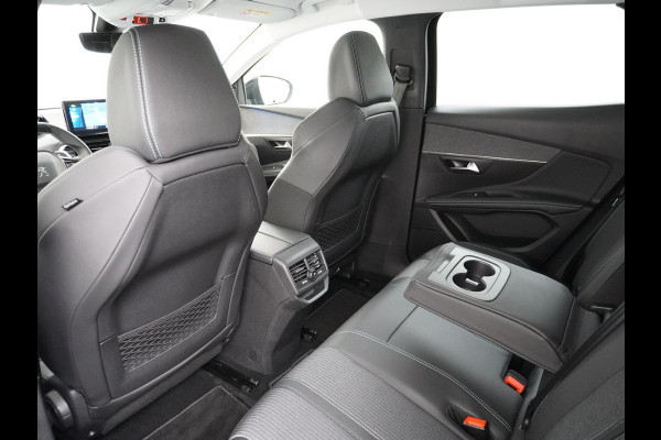 Peugeot 3008 1.6 HYbrid 225 Allure CAMERA | NAVI | RIJKLAAR INCL. 12 MND. BOVAGGARANTIE