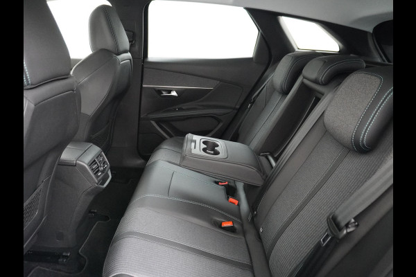 Peugeot 3008 1.6 HYbrid 225 Allure CAMERA | NAVI | RIJKLAAR INCL. 12 MND. BOVAGGARANTIE