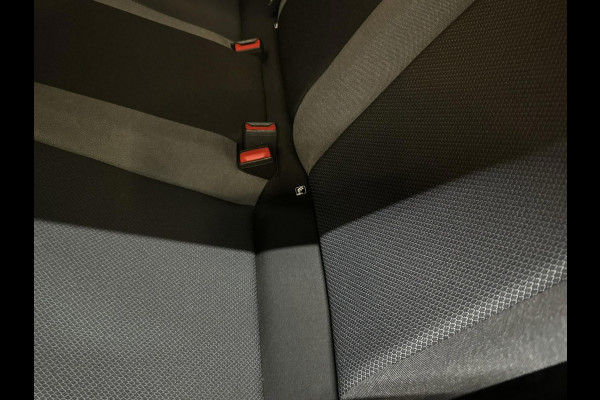 Seat Ibiza 1.0 TSI Style Business Intense Garantie Camera Carplay Beats StoelVW Adoptieve Cruise Clima Navi Xenon Rijklaar