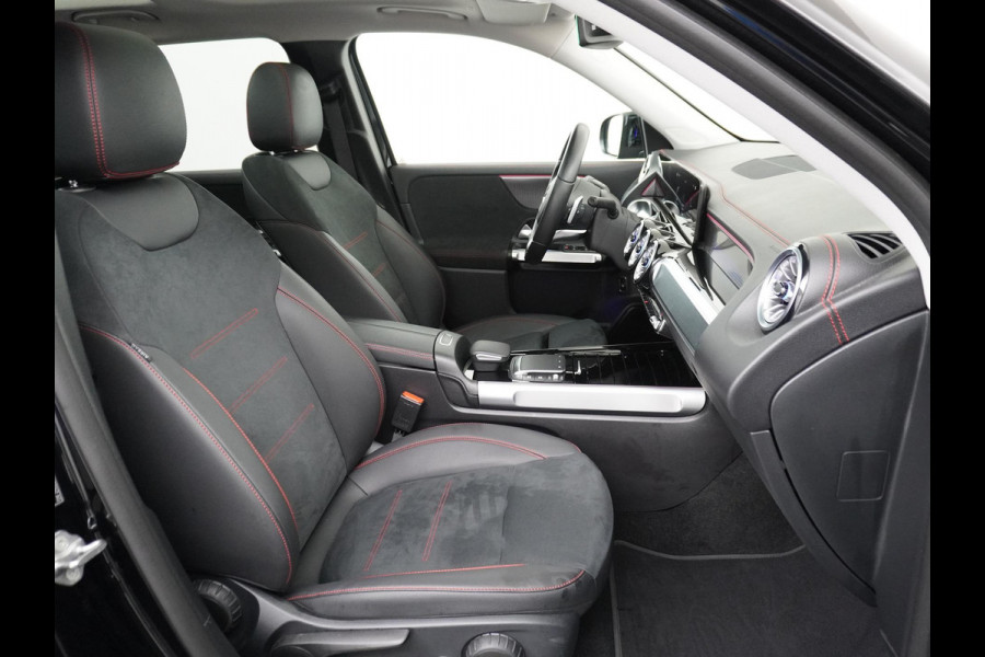 Mercedes-Benz EQB 300 4MATIC AMG Line 67 kWh CAMERA | PANO | RIJKLAARPRIJS INCL. 12 MND. BOVAGGARANTIE