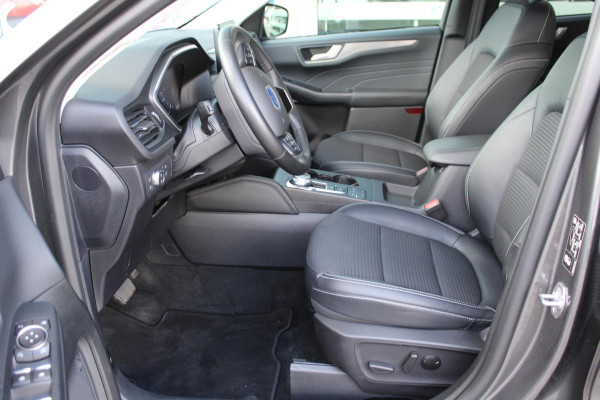 Ford Kuga 2.5 PHEV Titanium X | Adaptive cruise control | Head up Display | Dodehoeksensoren | Winter Pack | Camera | Half leder | Bang&Olufsen