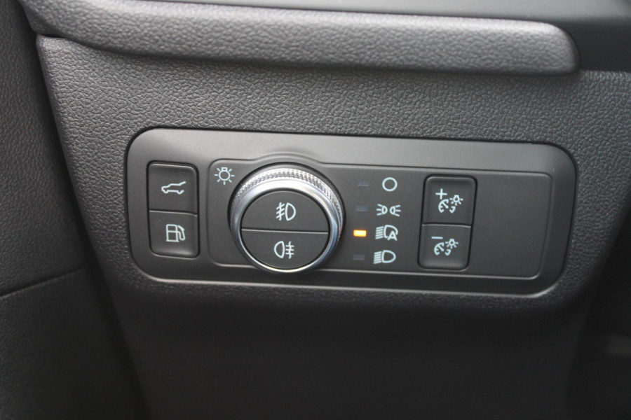 Ford Kuga 2.5 PHEV Titanium X | Adaptive cruise control | Head up Display | Dodehoeksensoren | Winter Pack | Camera | Half leder | Bang&Olufsen