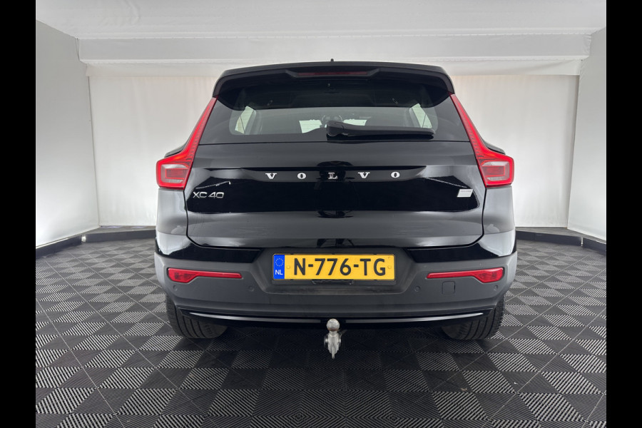 Volvo XC40 Recharge Core [ 3-Fase ] (INCL-BTW) Aut. *FULL-LED | NAVI-FULLMAP | CAMERA | KEYLESS | HEATED-SPORTSEATS | CARPLAY | DIGI-COCKPIT |  CCS-FASTLOADER | ECC | PDC | CRUISE | TOWBAR | SENSUS-CONNECT | 19''ALU*