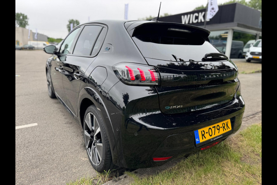 Peugeot e-208 EV GT Pack 50 kWh Led Camera Lane assist Alcantara