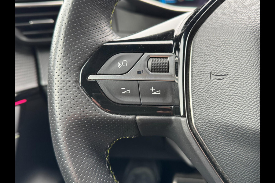 Peugeot e-208 EV GT Pack 50 kWh Led Camera Lane assist Alcantara