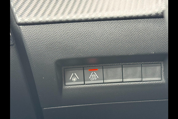 Peugeot e-208 EV GT Pack 50 kWh Led Camera Lane assist Alcantara