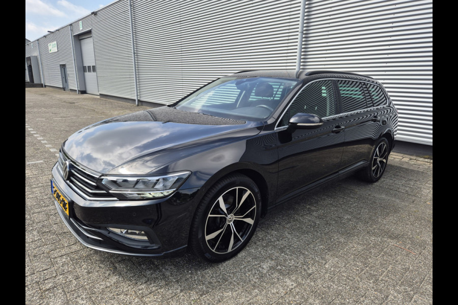 Volkswagen Passat Variant 1.5 TSI Comfort Business Automaat, airco,cruise,navigatie parkeersensoren,