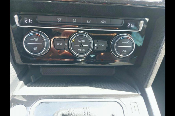 Volkswagen Passat Variant 1.5 TSI Comfort Business Automaat, airco,cruise,navigatie parkeersensoren,