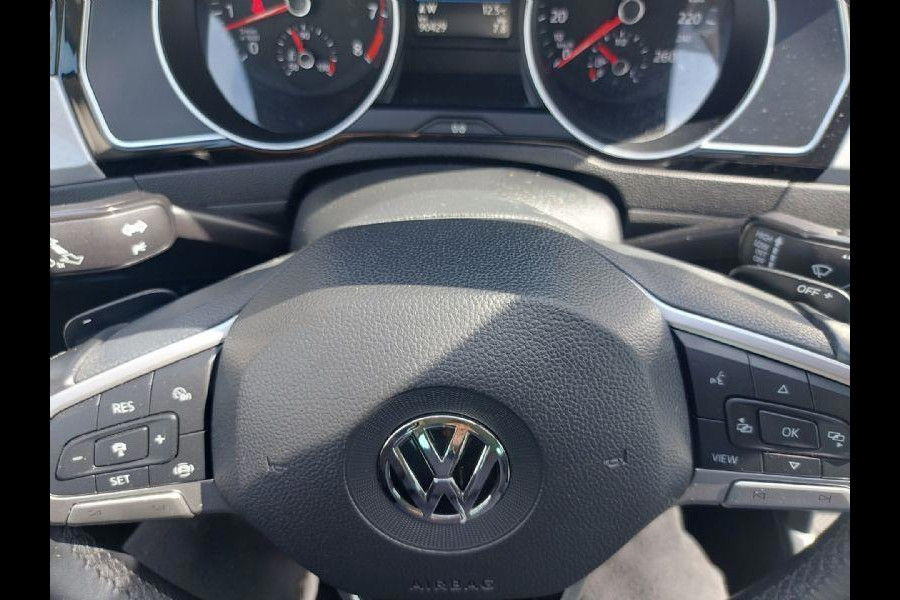Volkswagen Passat Variant 1.5 TSI Comfort Business Automaat, airco,cruise,navigatie parkeersensoren,