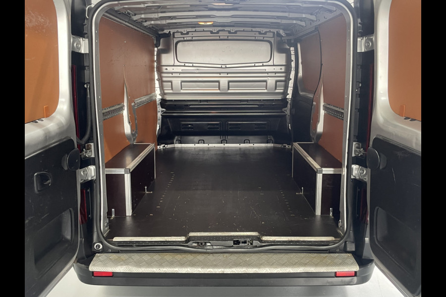 Renault Trafic 1.6 dCi 95 T27 L1H1 Générique Imperiaal / LMV