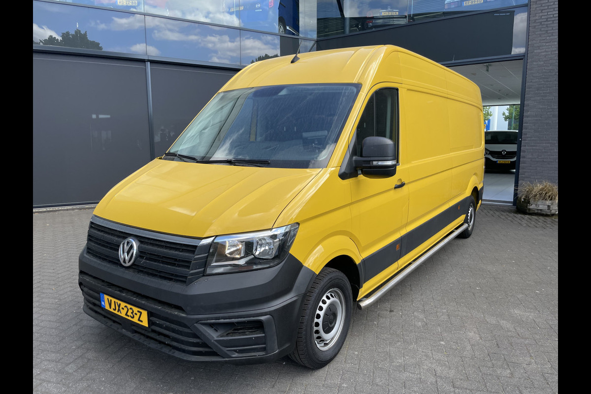 Volkswagen Crafter 35 2.0 TDI L4H3 Highline Airco - Cruise control - Achteruitrijcamera - Parkeersensoren - zijschuifdeur rechts - tussenschot volledig - Ideaal voor camper