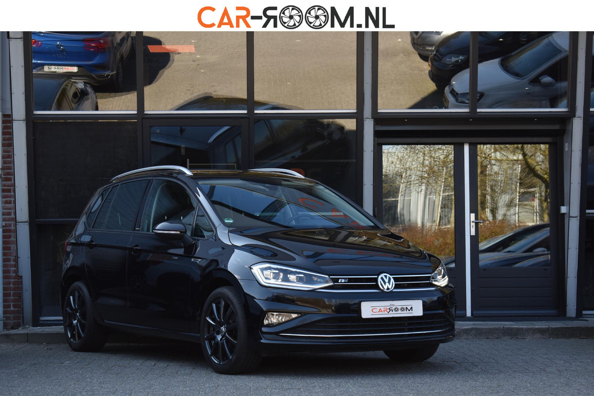 Volkswagen Golf Sportsvan 1.5 TSI ACT R Line ACC Lane Camera Led Xenon Volkswagen Golf Sportsvan 1.5 TSI ACT R Line ACC Lane Camera Led Xenon