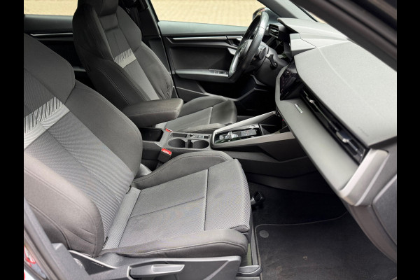 Audi A3 Limousine 30 TFSI Business edition l Climate l ACC l Xenon l Navi l Automaat l VDOH l