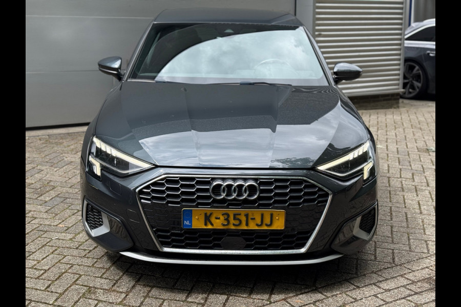 Audi A3 Limousine 30 TFSI Business edition l Climate l ACC l Xenon l Navi l Automaat l VDOH l