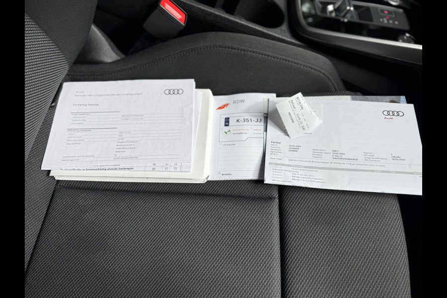 Audi A3 Limousine 30 TFSI Business edition l Climate l ACC l Xenon l Navi l Automaat l VDOH l