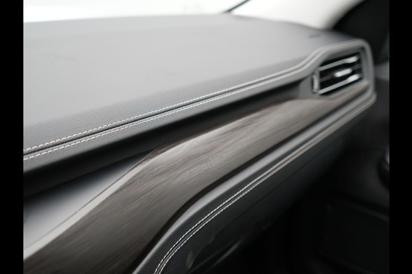 Ford Kuga 2.5 Vignale Plug In Hybrid 225pk PHEV | Trekhaak af Fabriek | Panodak | Adaptive Cruise | Lederen Sportstoelen Memory | Head Up | B&O Sound |  Keyless | 360 Camera | Apple Carplay |