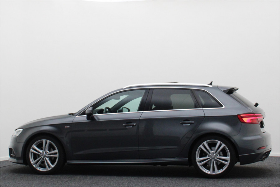 Audi A3 Sportback 35 TFSI CoD Advance Sport Automaat S Line, Panoramadak, Leer, Apple Carplay, Camera, LED