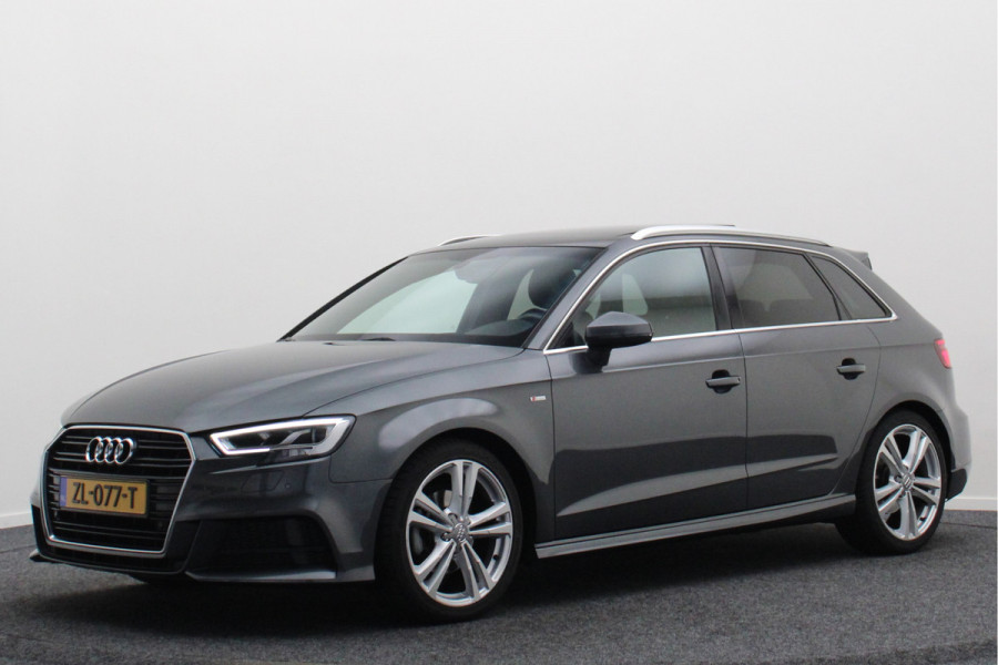 Audi A3 Sportback 35 TFSI CoD Advance Sport Automaat S Line, Panoramadak, Leer, Apple Carplay, Camera, LED
