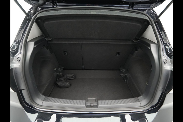 Volkswagen T-Cross 1.0 TSI 110pk Style Navigatie Trekhaak Camera Stoelverwarming 154